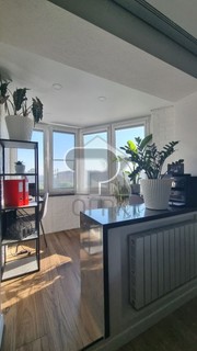 Купить 4-комнатную квартиру, №389162