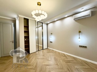 Купить 2-комнатную квартиру, №387307