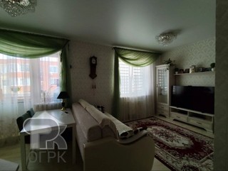 Купить 7-комнатную квартиру, №388192