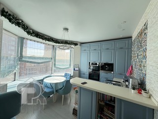 Купить 3-комнатную квартиру, №388943