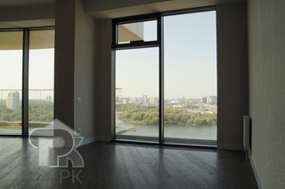 Купить 4-комнатную квартиру, №370414