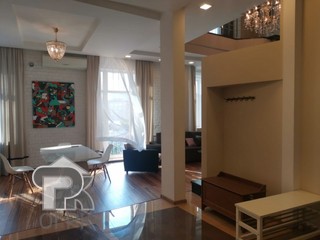 Купить 5-комнатную квартиру, №384650