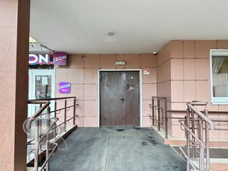 Купить 3-комнатную квартиру, №388674