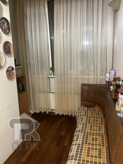 Купить 4-комнатную квартиру, №389001