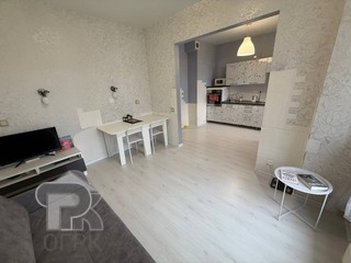 Купить 1-комнатную квартиру, №387536