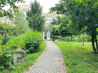 Купить 4-комнатную квартиру, №390833