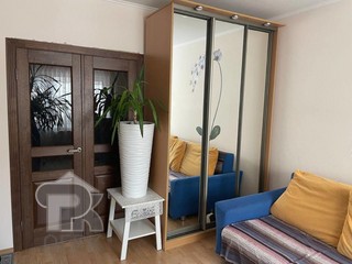 Купить 3-комнатную квартиру, №370940