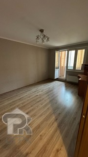 Купить 1-комнатную квартиру, №383686