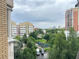 Купить 4-комнатную квартиру, №390833