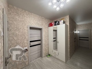 Купить 3-комнатную квартиру, №387826