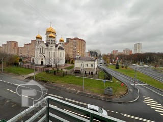 Купить 3-комнатную квартиру, №387411