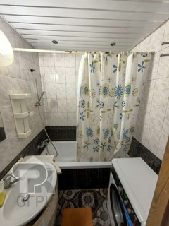 Купить 3-комнатную квартиру, №388176