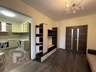 Купить 3-комнатную квартиру, №387870