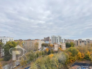 Купить 3-комнатную квартиру, №392514