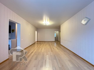 Купить 3-комнатную квартиру, №388083