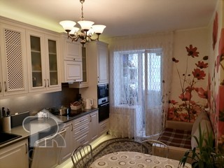 Купить 3-комнатную квартиру, №362247