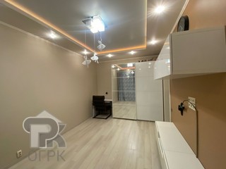 Купить 1-комнатную квартиру, №370963
