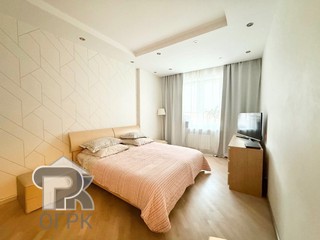 Купить 3-комнатную квартиру, №384424