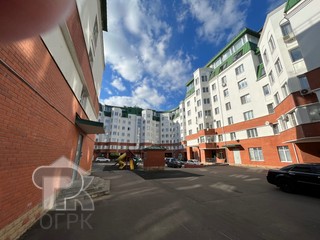 Купить 4-комнатную квартиру, №389342