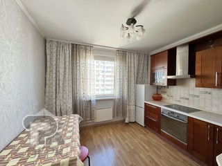 Купить 1-комнатную квартиру, №386046