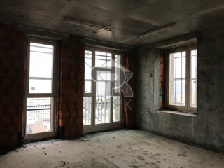 Купить 4-комнатную квартиру, №310873