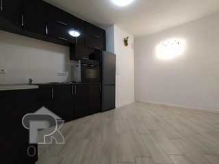 Купить 3-комнатную квартиру, №392492