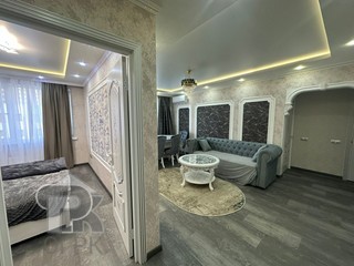 Купить 3-комнатную квартиру, №365606