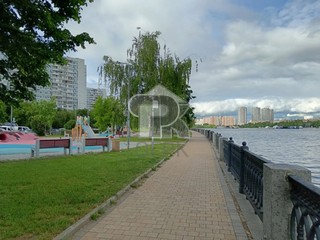 Купить 3-комнатную квартиру, №390114