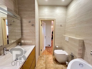 Купить 3-комнатную квартиру, №388981