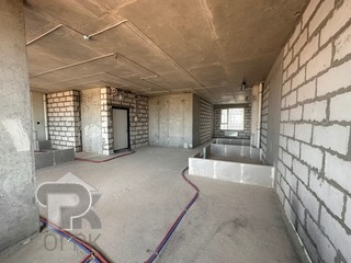 Купить 3-комнатную квартиру, №390688