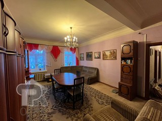 Купить 4-комнатную квартиру, №377065