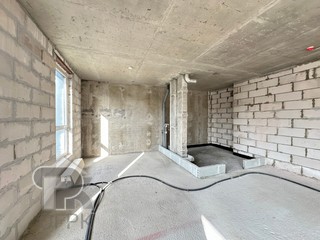 Купить 3-комнатную квартиру, №391363