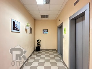 Купить 4-комнатную квартиру, №390833