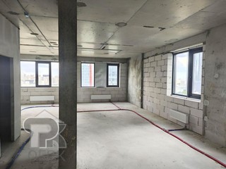 Купить 3-комнатную квартиру, №387500