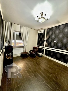Купить 3-комнатную квартиру, №390848
