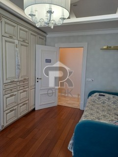 Купить 4-комнатную квартиру, №390492