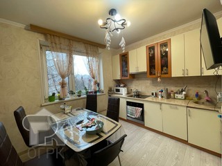 Купить 3-комнатную квартиру, №387742