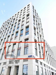 Купить 4-комнатную квартиру, №388560