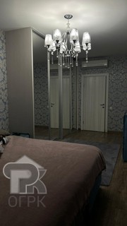 Купить 4-комнатную квартиру, №388099