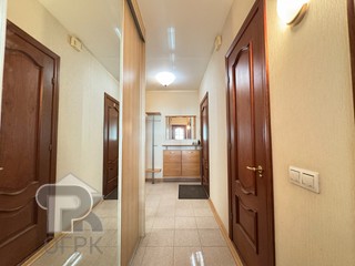 Купить 3-комнатную квартиру, №385680
