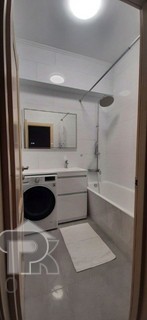 Купить 3-комнатную квартиру, №373695