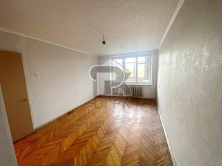 Купить 1-комнатную квартиру, №386438