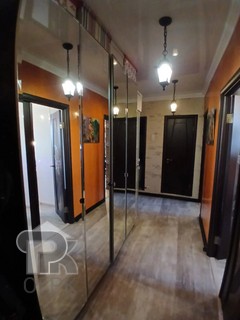 Купить 2-комнатную квартиру, №388457