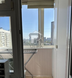 Купить 4-комнатную квартиру, №388760