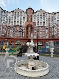 Купить 4-комнатную квартиру, №389609