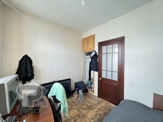 Купить 4-комнатную квартиру, №387595