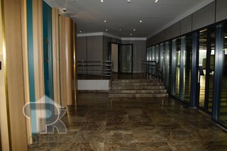 Купить 4-комнатную квартиру, №370414