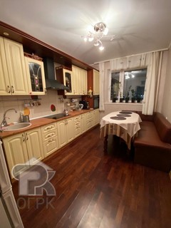 Купить 3-комнатную квартиру, №372943