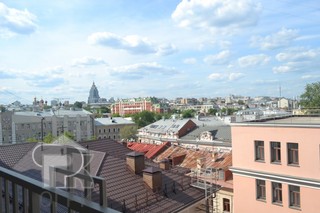 Купить 7-комнатную квартиру, №329748