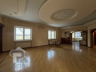 Купить 4-комнатную квартиру, №388275